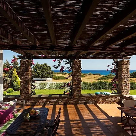 Aeolos Villa Lakhania